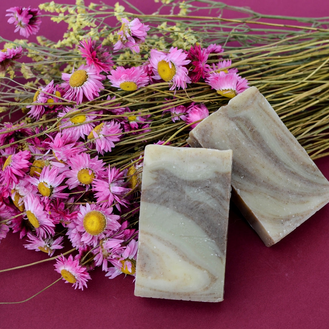 Emeraude-argile-verte-poudre-ortie-huile-savon-naturel-saponification-a-froid-l-oree-des-savons-artisanal-fabrique-en-france-fait-main-bio-peau-soin4