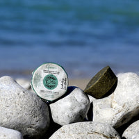 Shampoing-Green-solide-naturel-bio-zero-dechet-cheveux-gras-pellicules-imperfections-argile-verte-poudre-ortie-oree-des-savons3