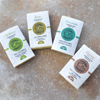 coffret-l-oree-des-savons-naturel-cadeau-saponification-a-froid-savon-artisanal-fabrique-en-france-fait-main-bio-peau-soin-huile-vegetale-zero-dechet