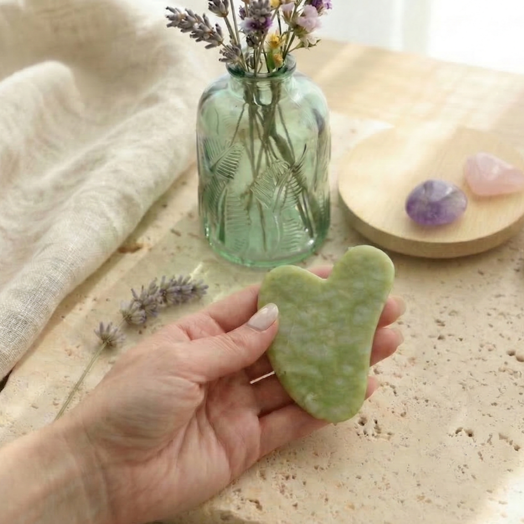Gua Sha visage - Jade - Détox peau imperfections